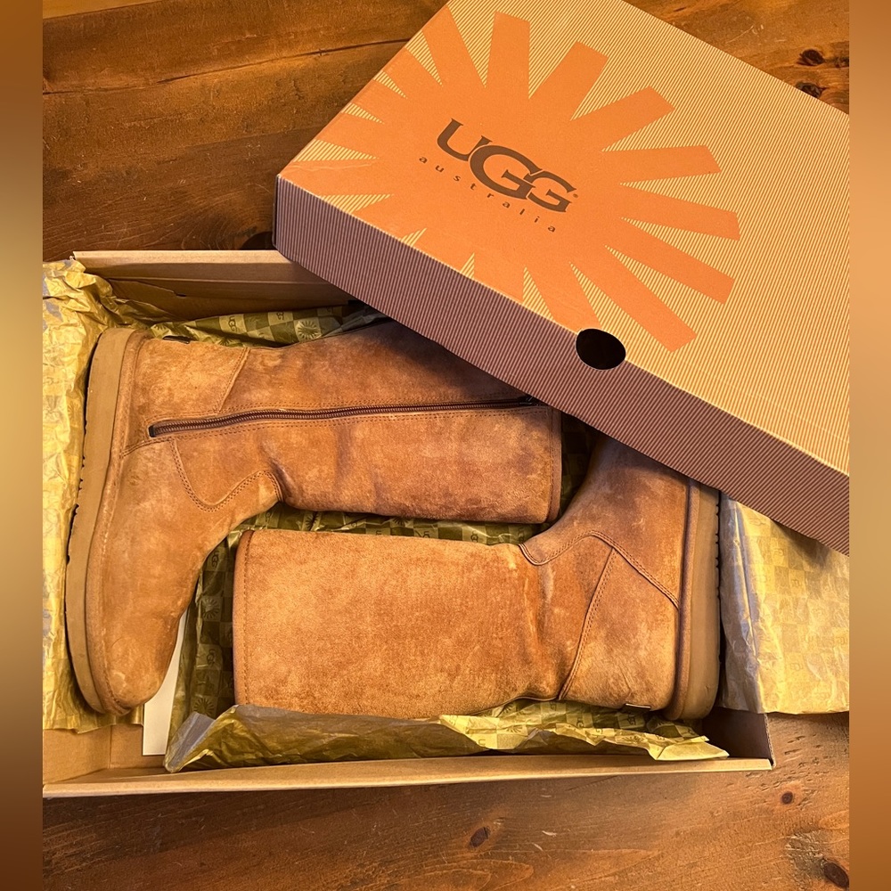 Authentic Ugg Sumner Boot - image 1